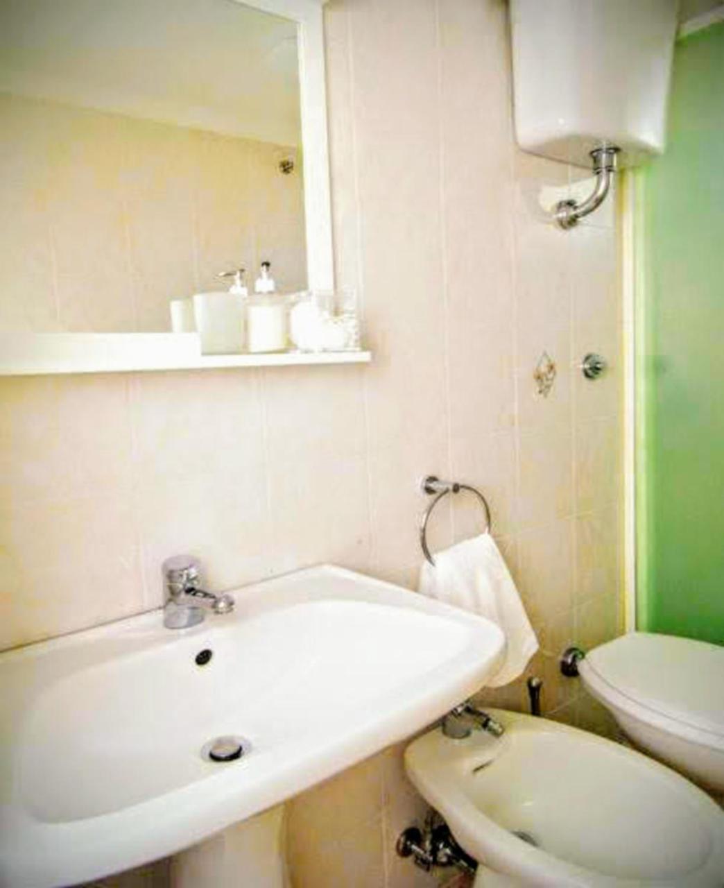 Suite Rotari - Affitti Brevi Italia Monte SantʼAngelo Exterior foto